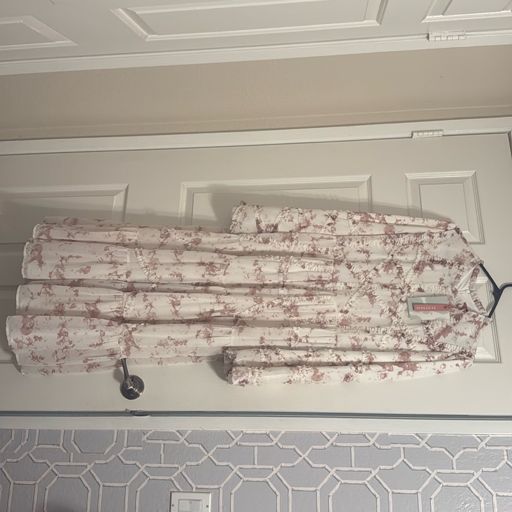 Jessakae NWT long sleeve midi dress